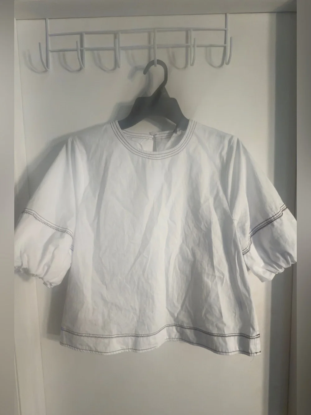 Zara White Short Sleeve Top with Contrast Stitching NWT